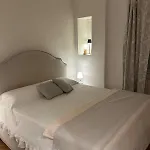 Bilocale Red House - Two Room Apartment Red House, Cosy Flat