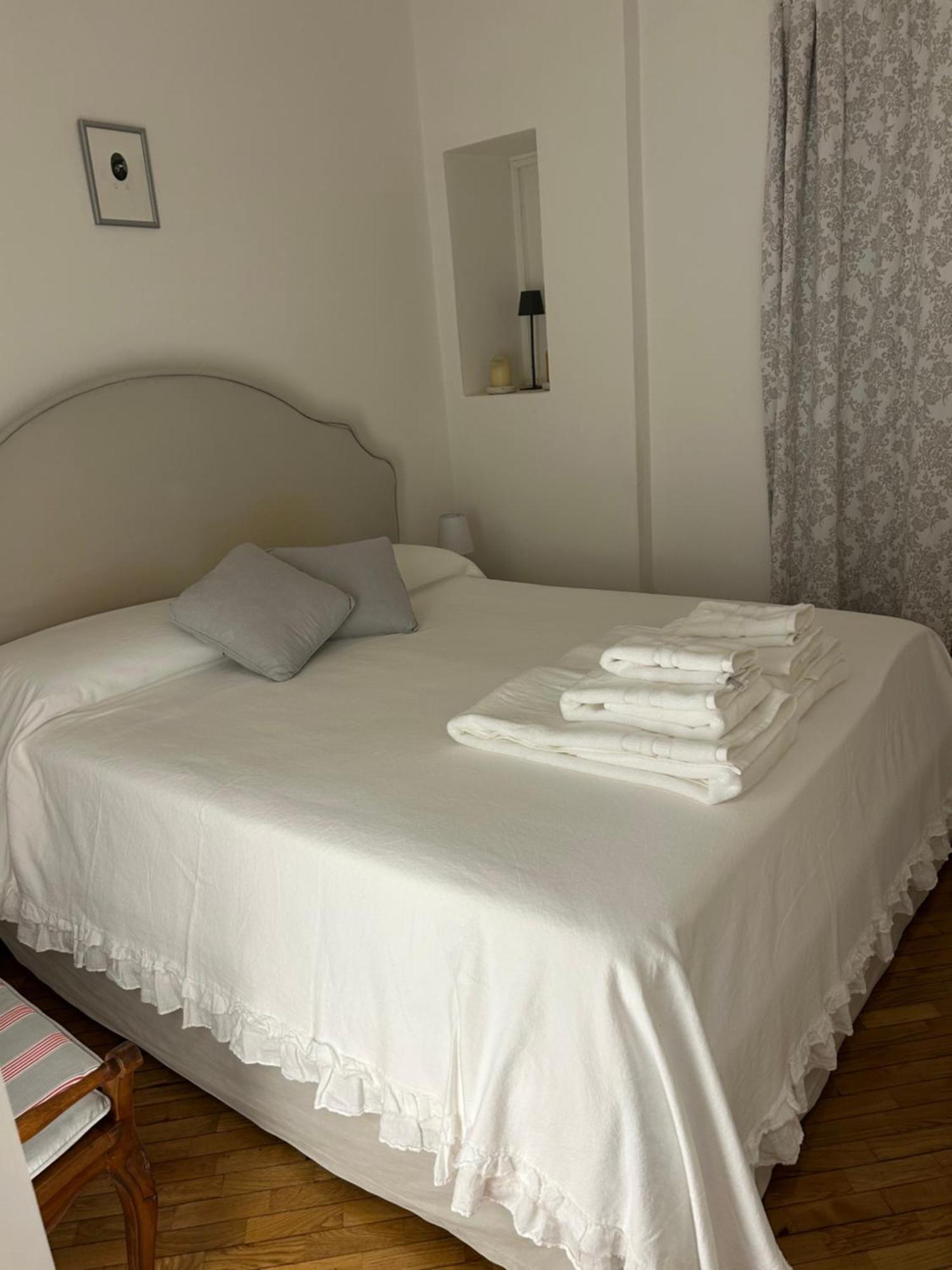 Bilocale Red House - Two Red House, Cosy Flat Apartment Mailand
